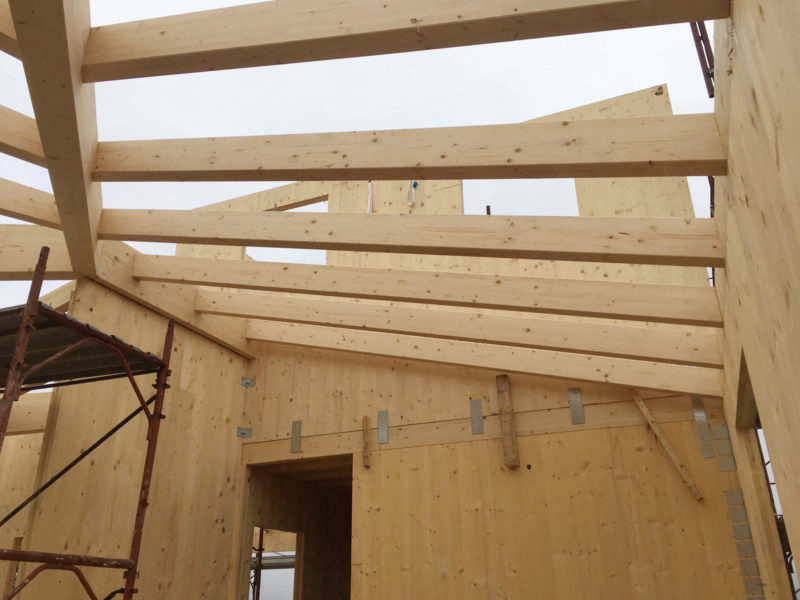 casa in costruzione legno